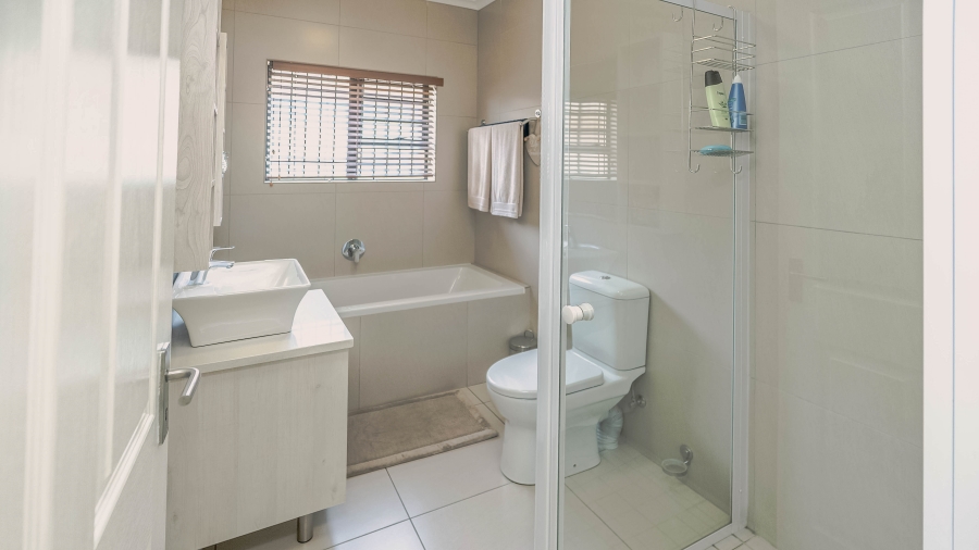 3 Bedroom Property for Sale in Sonkring Western Cape